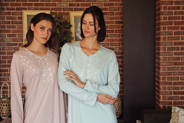 Soft, cozy home abayas designed with a long, flowy silhouette for effortless comfort and elegance